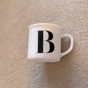 B mug!